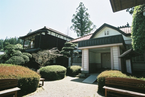 北里柴三郎記念館の外観の写真です